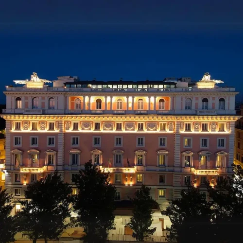 Celebrate New Year's Eve at Flora Restaurant - Elegance and Quality in the Heart of Rome